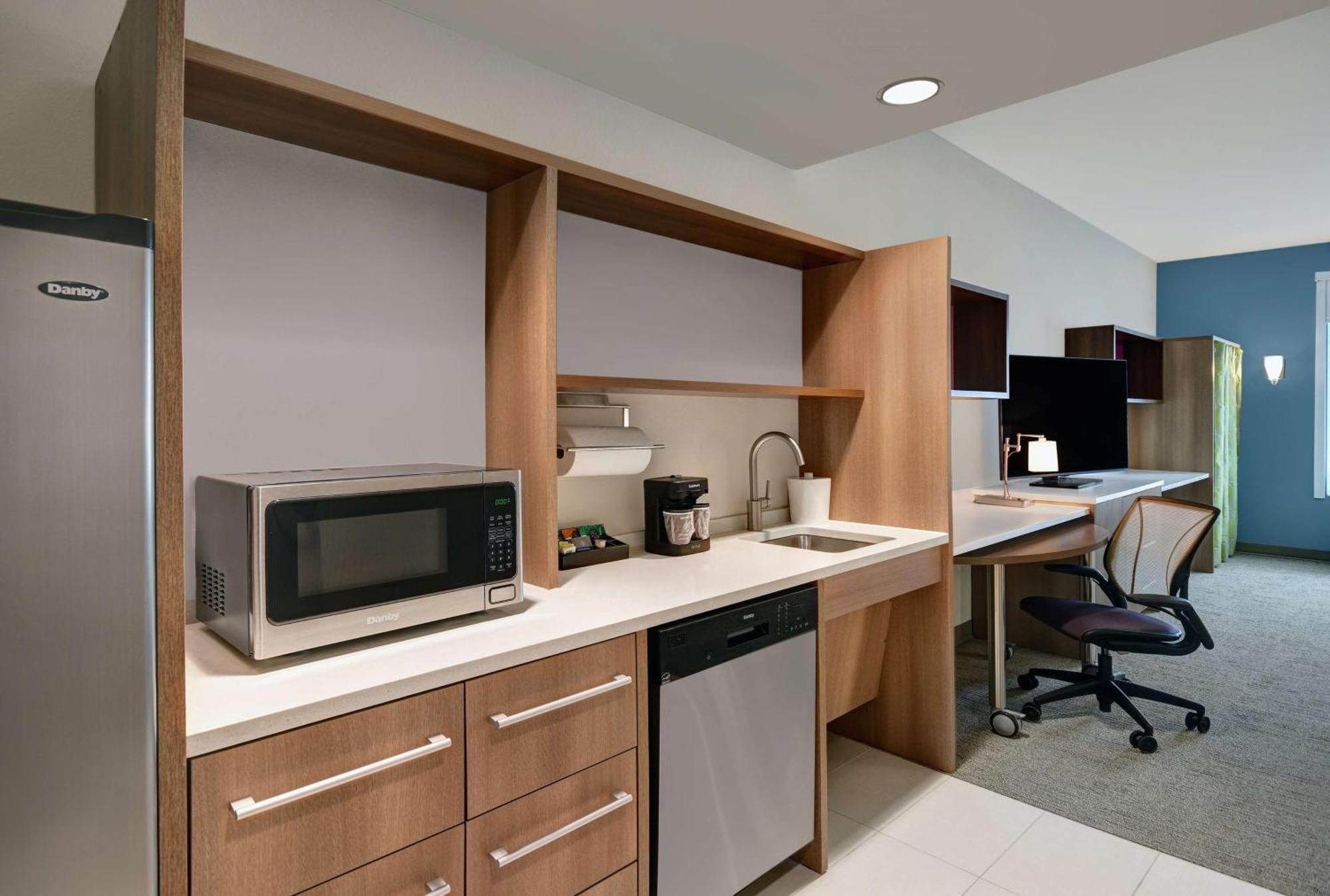 Home2 Suites By Hilton Atlanta Airport North College Park Eksteriør billede