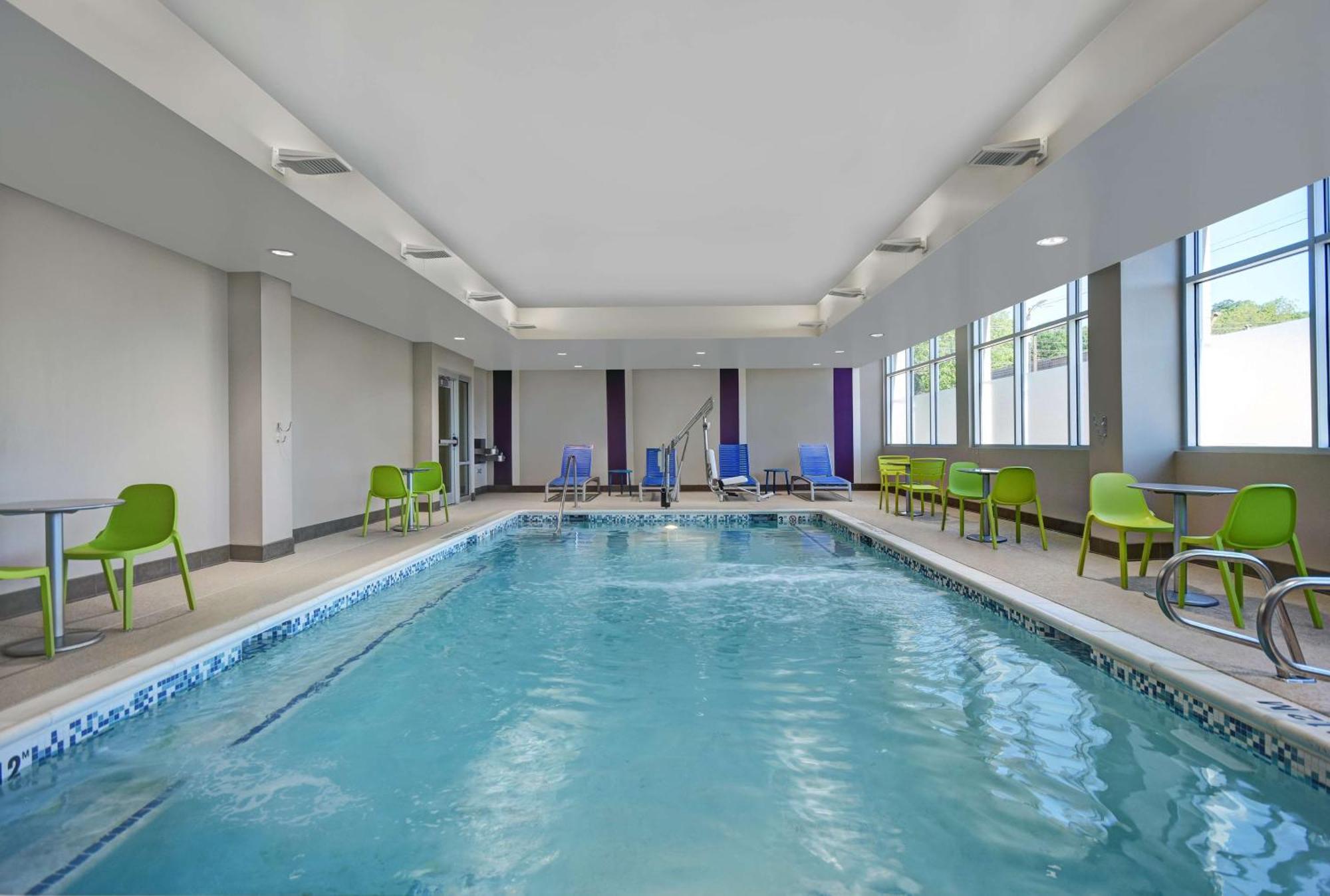 Home2 Suites By Hilton Atlanta Airport North College Park Eksteriør billede