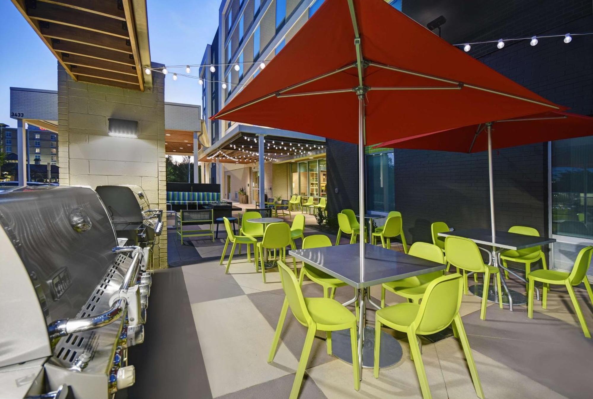Home2 Suites By Hilton Atlanta Airport North College Park Eksteriør billede
