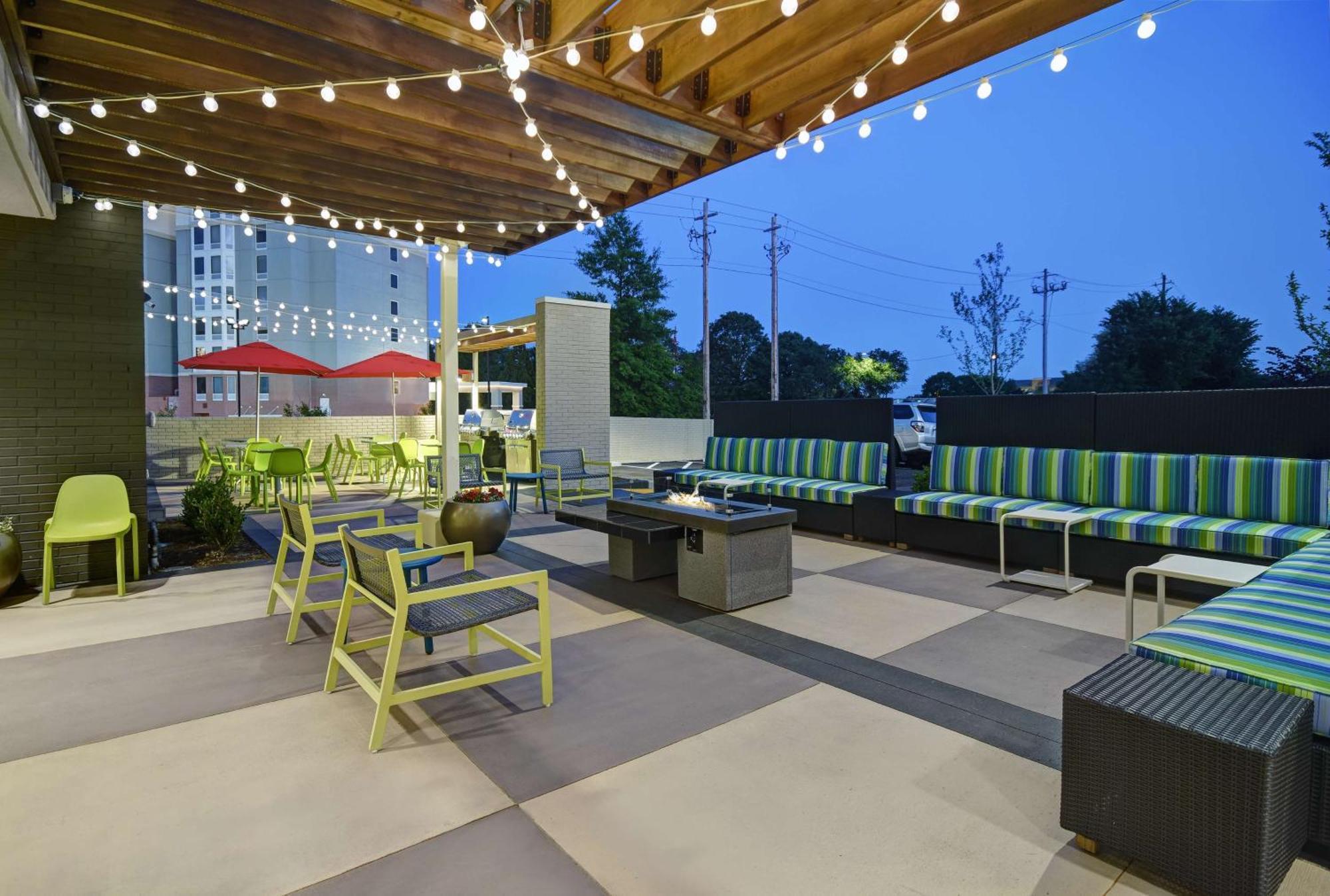 Home2 Suites By Hilton Atlanta Airport North College Park Eksteriør billede